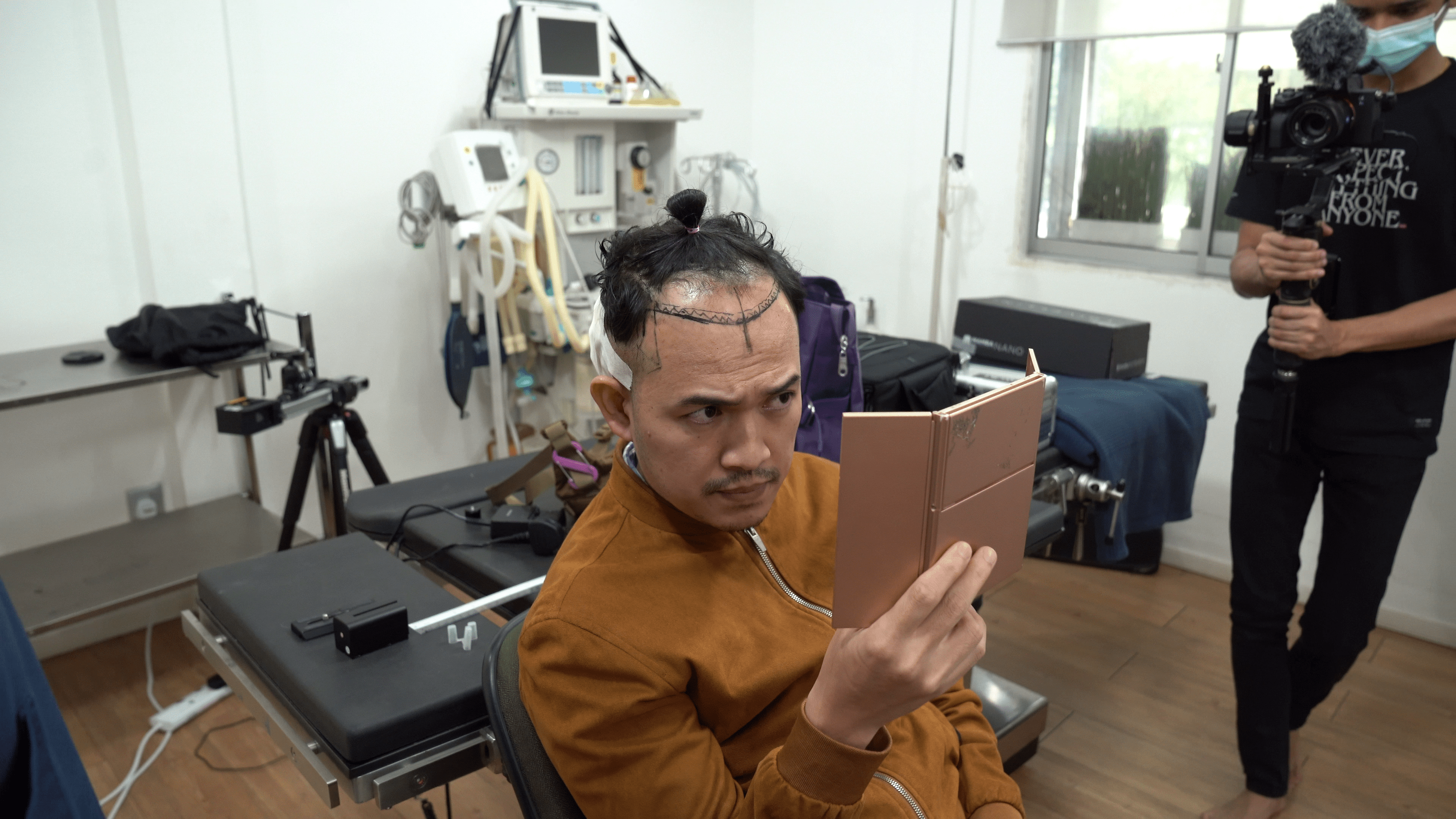 Pembaca berita RTM buat Hair Transplant di Dr Shah Hair Clinic